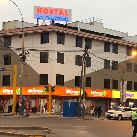 Hostal La Cascada Lima Extérieur photo
