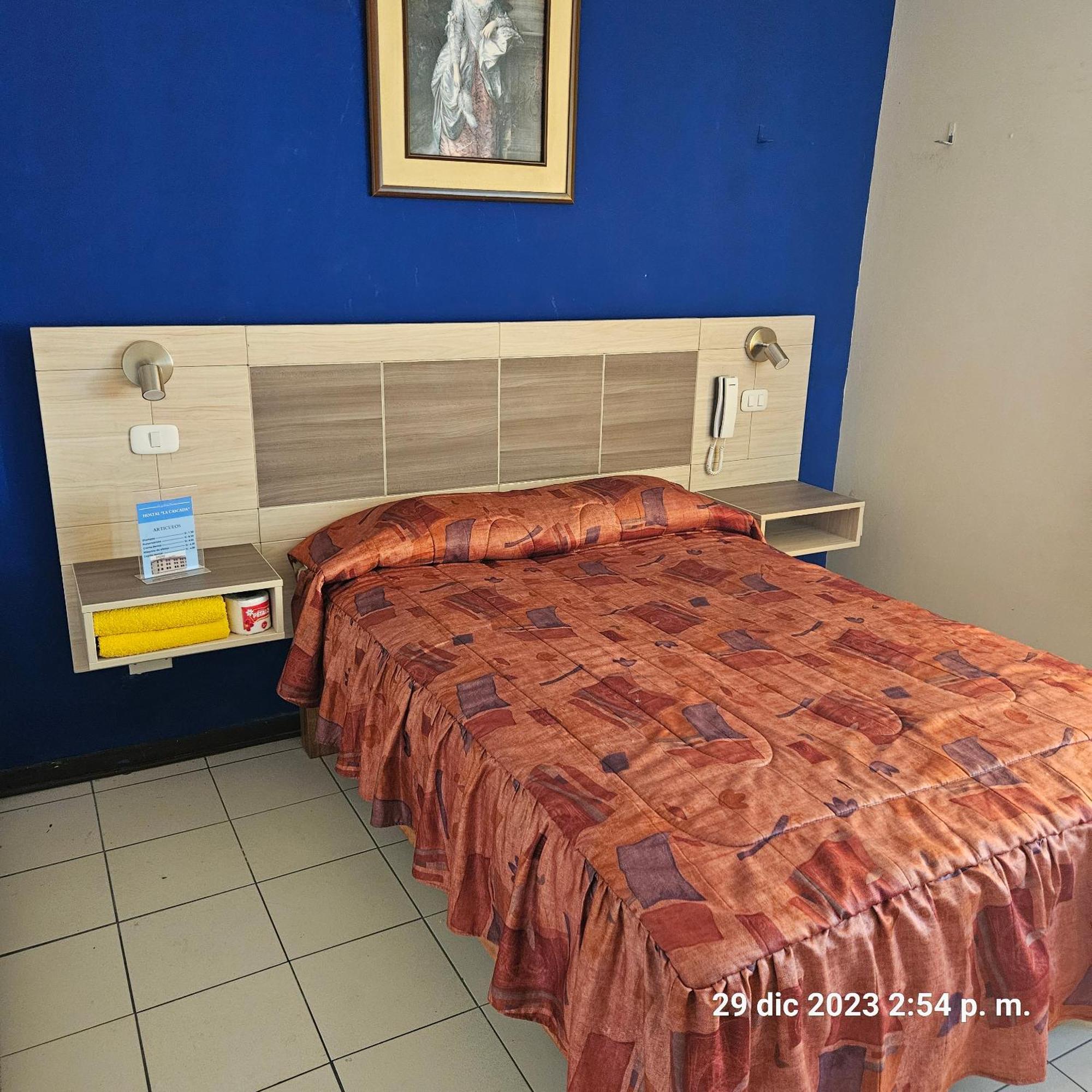 Hostal La Cascada Lima Extérieur photo