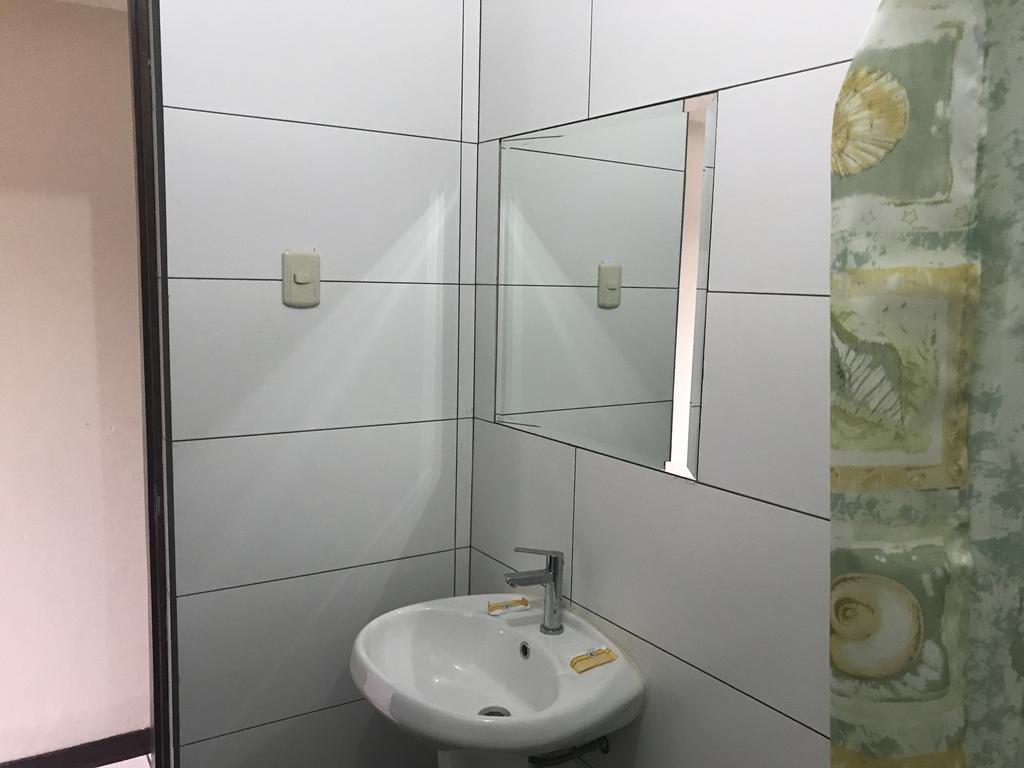 Hostal La Cascada Lima Extérieur photo